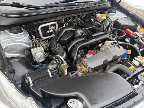 Used 2017 Subaru Outback 2.5i Premium image 34