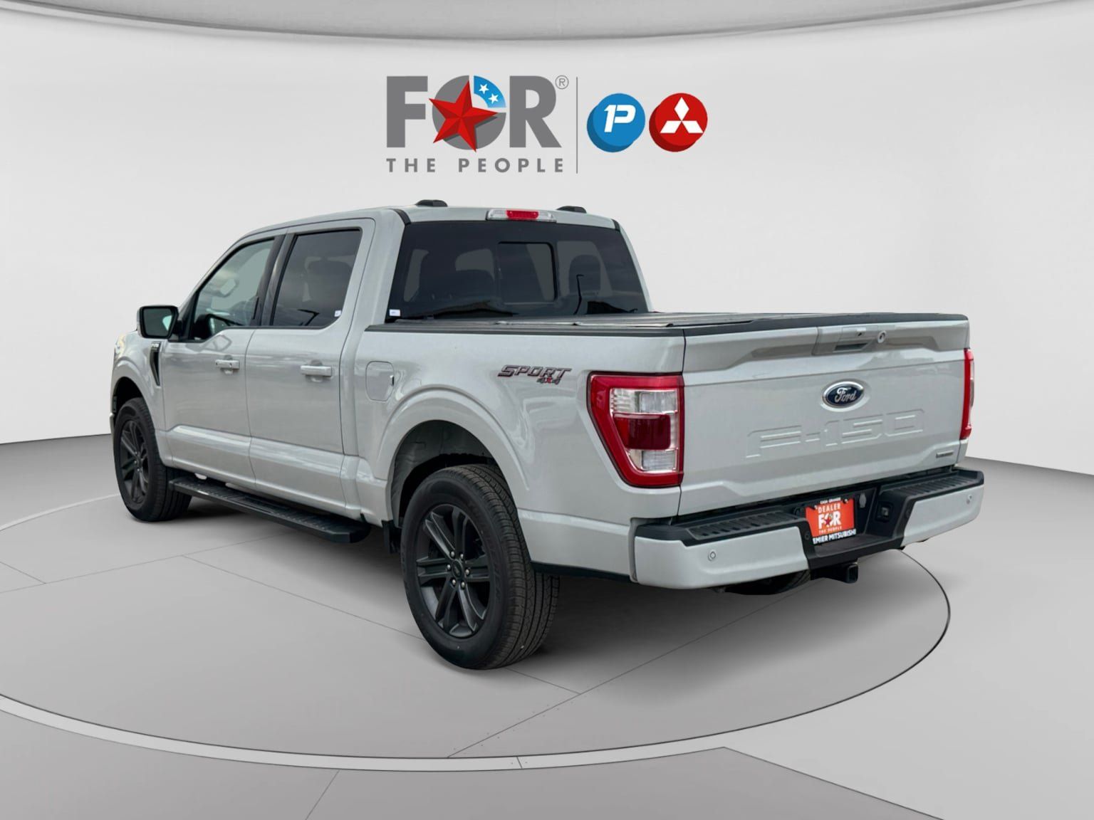 Used 2023 Ford F150 Lariat w/ Equipment Group 502A High AWD/4WD image 3