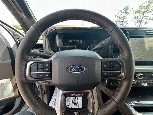 New 2026 Ford F250 King Ranch w/ Chrome Package AWD/4WD image 10