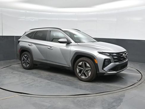 Used 2026 Hyundai Tucson SEL FWD image 6