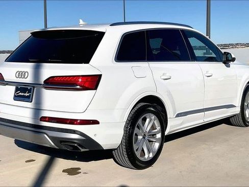 Used 2025 Audi Q7 3.0T Premium Plus image 2