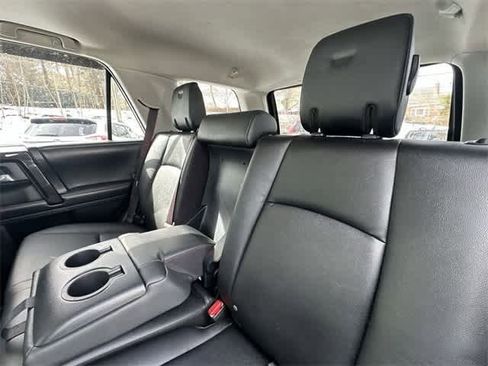 Used 2019 Toyota 4Runner TRD Off-Road Premium image 17