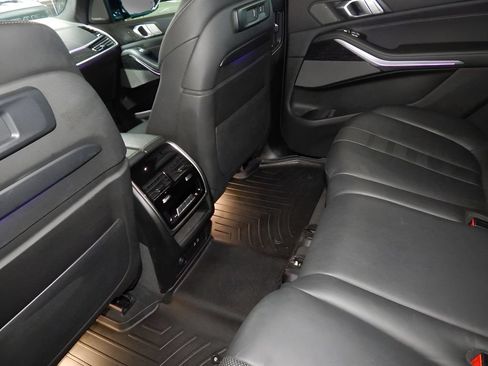 Used 2021 BMW X7 xDrive40i w/ Premium Enhanced Package AWD/4WD image 20