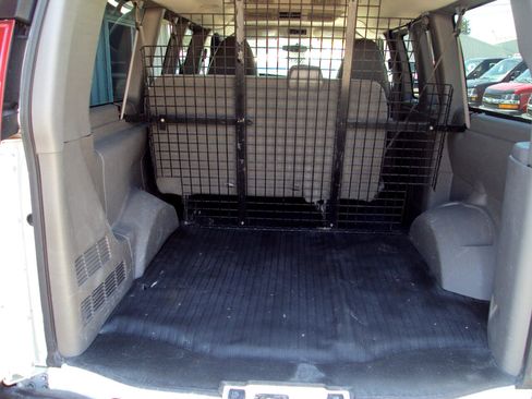 Used 2014 Chevrolet Express 1500 LS image 8