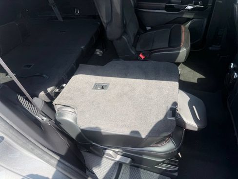Used 2023 Ford Explorer ST-Line AWD/4WD image 57