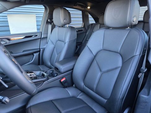 New 2026 Porsche Macan S AWD/4WD image 5