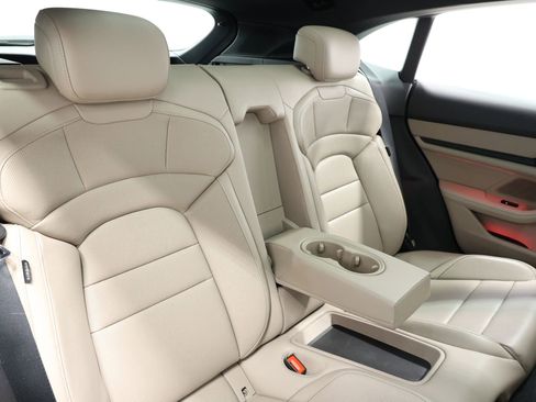 Used 2022 Porsche Taycan 4 Cross Turismo w/ Technology Package image 67