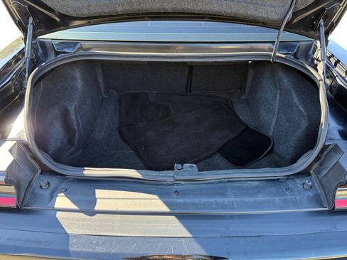 Used 2019 Dodge Challenger SXT image 17