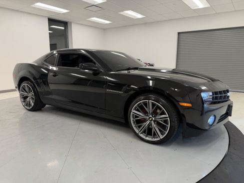 Used 2010 Chevrolet Camaro LS image 44