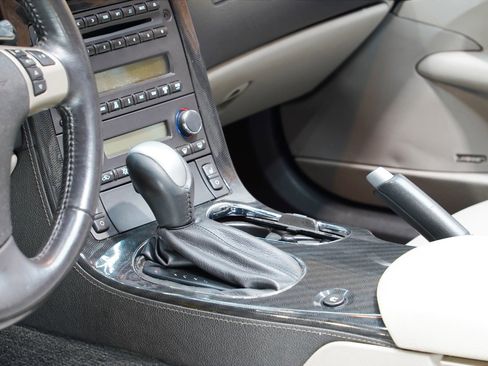 Used 2011 Chevrolet Corvette Coupe w/ Preferred Equipment Group RWD image 49
