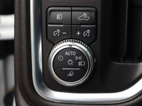 Used 2022 GMC Sierra 2500 AT4 w/ AT4 Premium Plus Package AWD/4WD image 25