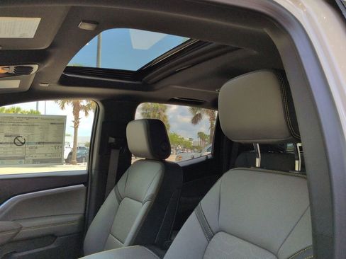 New 2026 Chevrolet Colorado ZR2 w/ Technology Package image 20