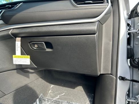 New 2025 Jeep Grand Cherokee Laredo X w/ Luxury Tech Group I image 27