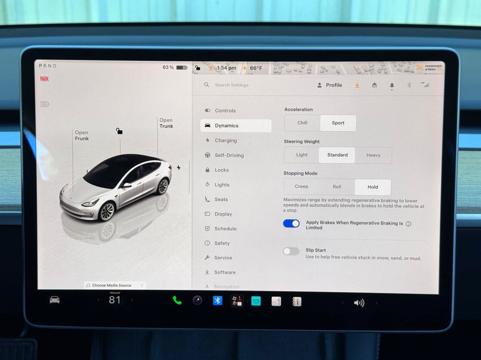 Used 2022 Tesla Model 3 Long Range AWD/4WD image 23
