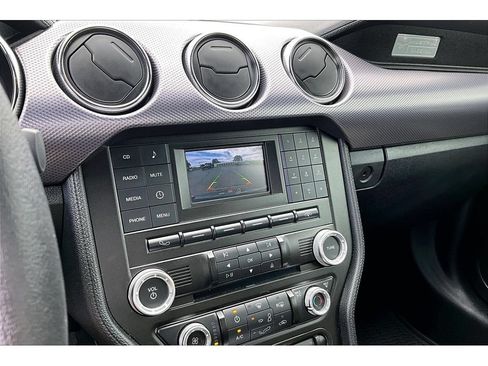 Used 2016 Ford Mustang GT RWD image 23