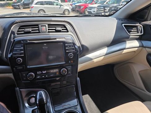 Used 2016 Nissan Maxima 3.5 SL FWD image 16