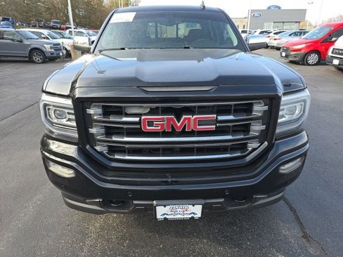 Used 2017 GMC Sierra 1500 SLT image 2