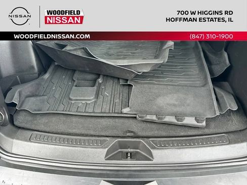 Used 2019 GMC Acadia SLT AWD/4WD image 18