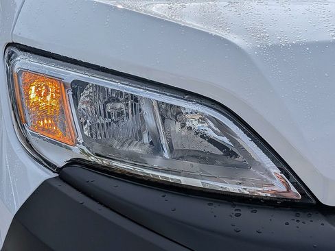 New 2026 RAM ProMaster 2500 w/ Convenience Group FWD image 9