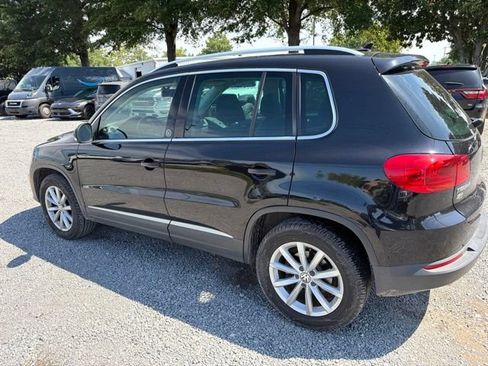 Used 2017 Volkswagen Tiguan Wolfsburg Edition FWD image 4