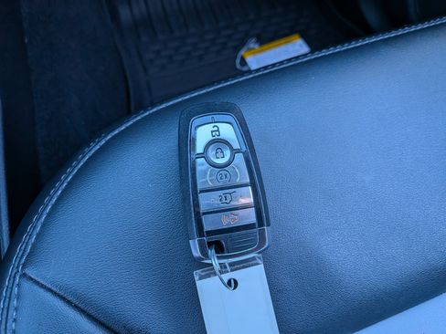 Used 2024 Ford Explorer XLT w/ Equipment Group 202A image 38