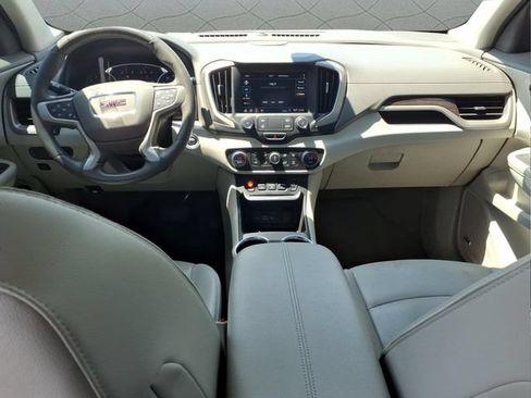 Used 2019 GMC Terrain Denali w/ Advanced Safety Package AWD/4WD image 17