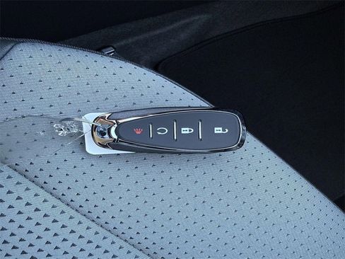 New 2026 Chevrolet Trax LT image 34