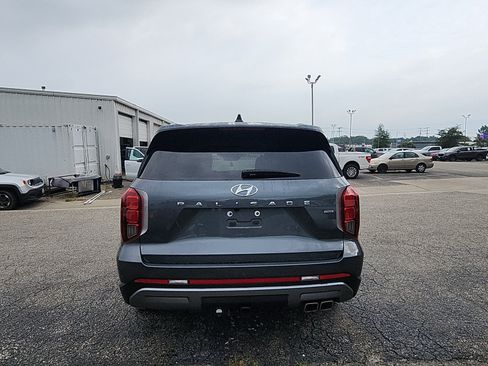 Used 2024 Hyundai Palisade SEL w/ Premium Package AWD/4WD image 4