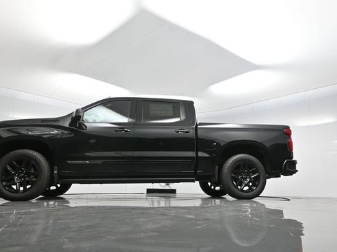 New 2025 Chevrolet Silverado 1500 High Country w/ Midnight Edition AWD/4WD image 7