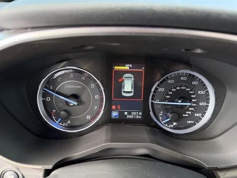 Used 2022 Subaru Ascent Limited image 30