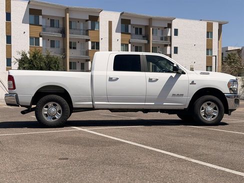 Used 2022 RAM 3500 Big Horn AWD/4WD image 2