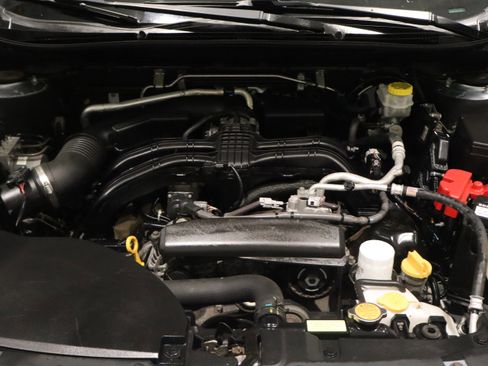 Used 2021 Subaru Legacy Limited image 9