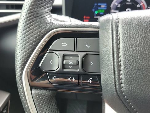 Used 2024 Toyota Tundra Limited AWD/4WD image 22