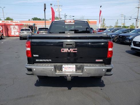 Used 2015 GMC Sierra 1500 SLT w/ All-Terrain Package AWD/4WD image 6