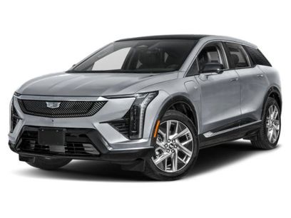 Used 2025 Cadillac Optiq Luxury 1
