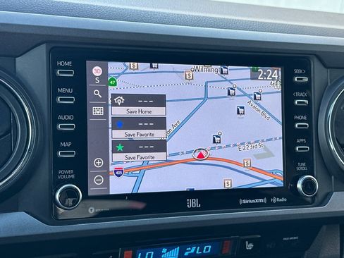 Certified 2022 Toyota Tacoma TRD Off-Road w/ TRD Premium Off Road Package image 17