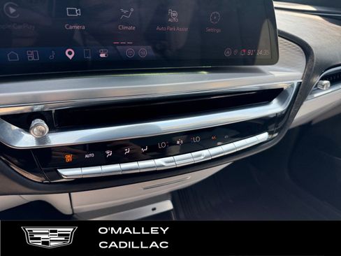 Used 2024 Cadillac Lyriq Luxury w/ LPO, Floor Liner Package AWD/4WD image 21