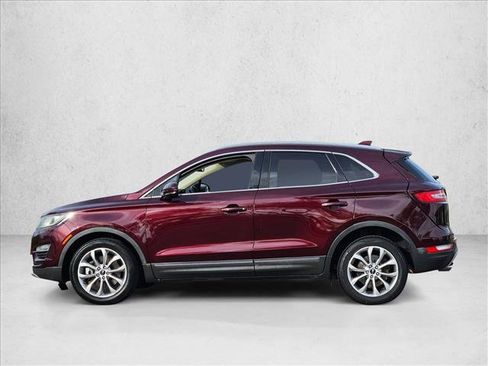 Used 2017 Lincoln MKC Select image 8