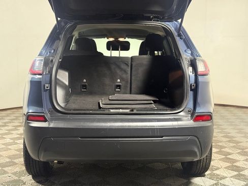 Used 2020 Jeep Cherokee Latitude AWD/4WD image 6