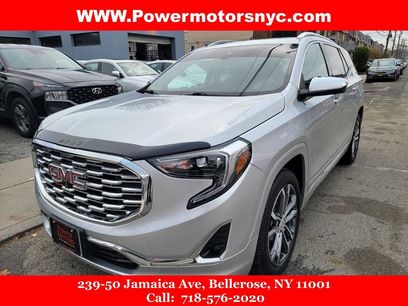 Used 2020 GMC Terrain Denali w/ Denali Premium Package