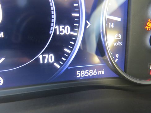 Used 2023 Buick Enclave Premium w/ Experience Buick Package image 22