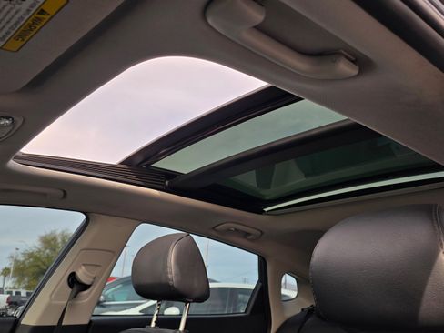 Used 2017 Kia Optima EX w/ Premium Package image 22