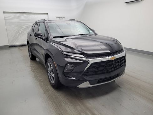 Used 2024 Chevrolet Blazer LT w/ Convenience Package FWD image 13