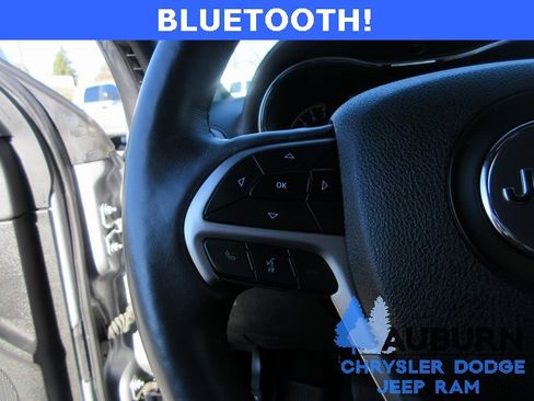 Used 2018 Jeep Grand Cherokee Limited w/ Luxury Group II image 16