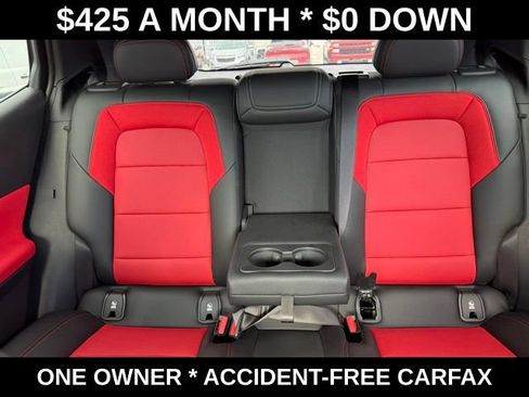 Used 2024 Chevrolet Equinox EV RS FWD image 34