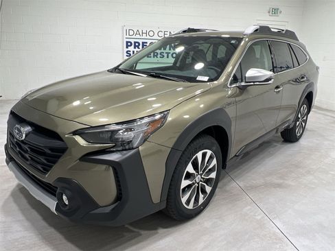 New 2025 Subaru Outback Touring XT image 4