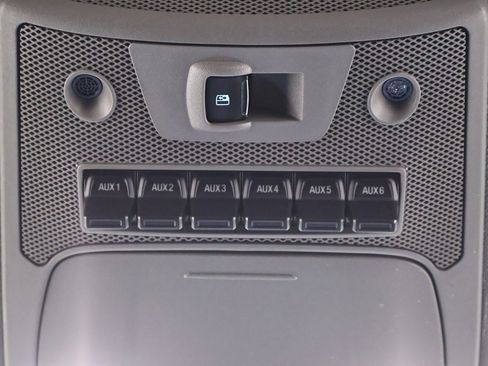 Certified 2019 Ford F250 Lariat w/ Lariat Ultimate Package image 38