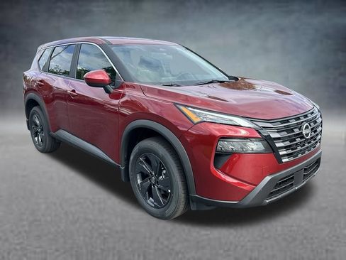 Used 2026 Nissan Rogue SV FWD image 3