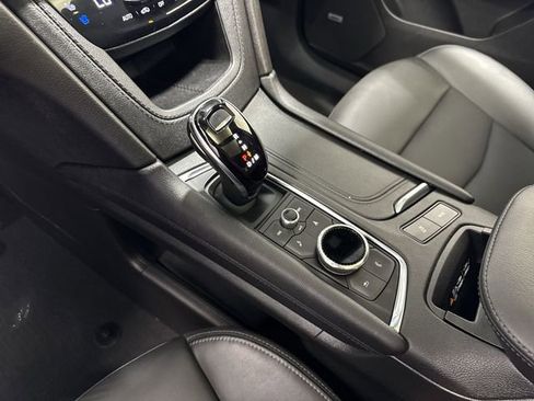 Certified 2023 Cadillac XT6 Premium Luxury AWD/4WD image 23