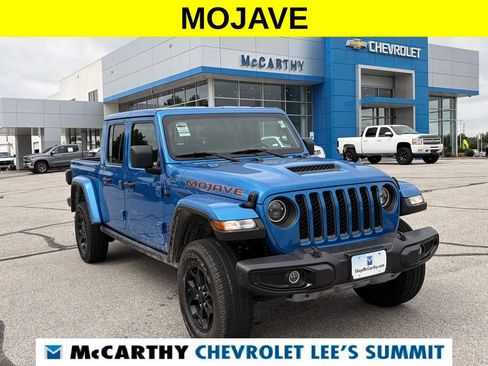 Used 2023 Jeep Gladiator Mojave AWD/4WD image 1